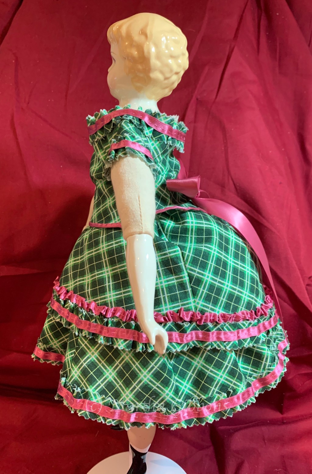 Emma’s got a new&nbsp;dress