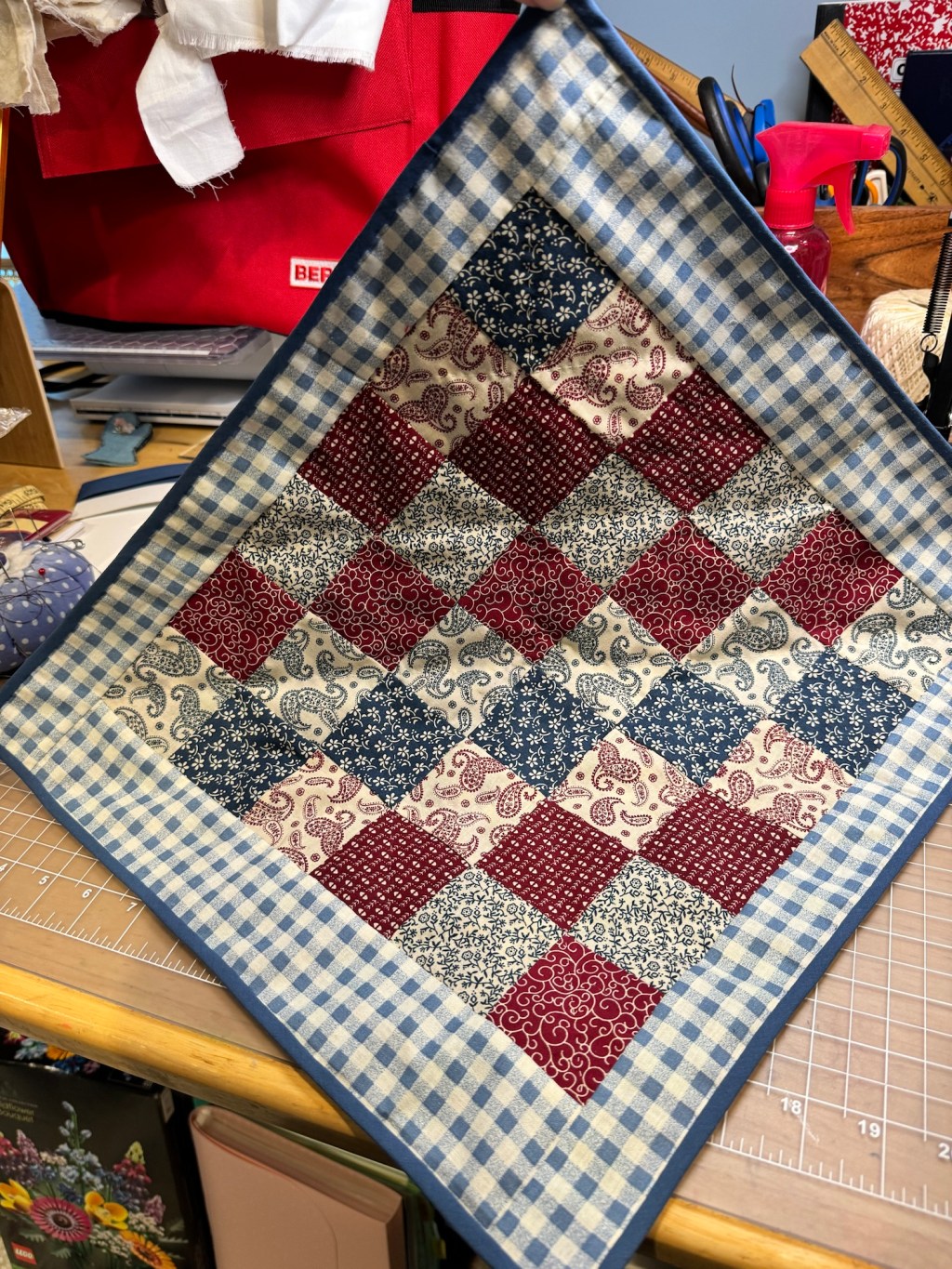 An 1860 style doll&nbsp;quilt